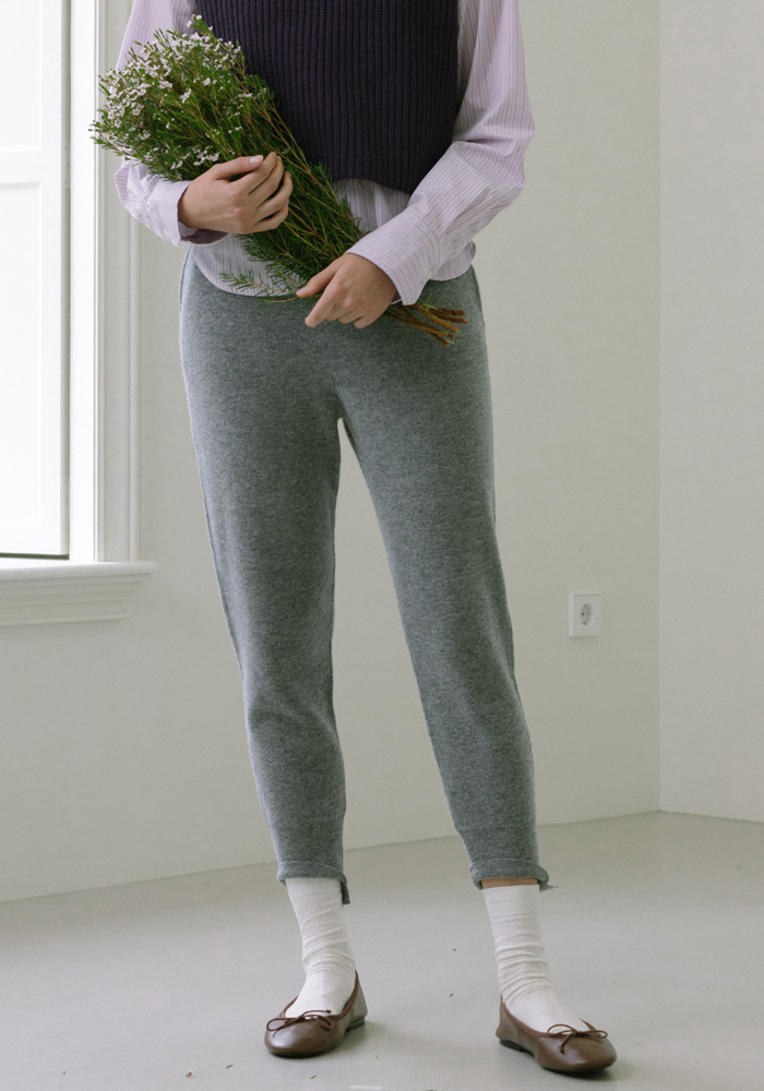 [RE-ORDER] RELAX PANTS - GREY