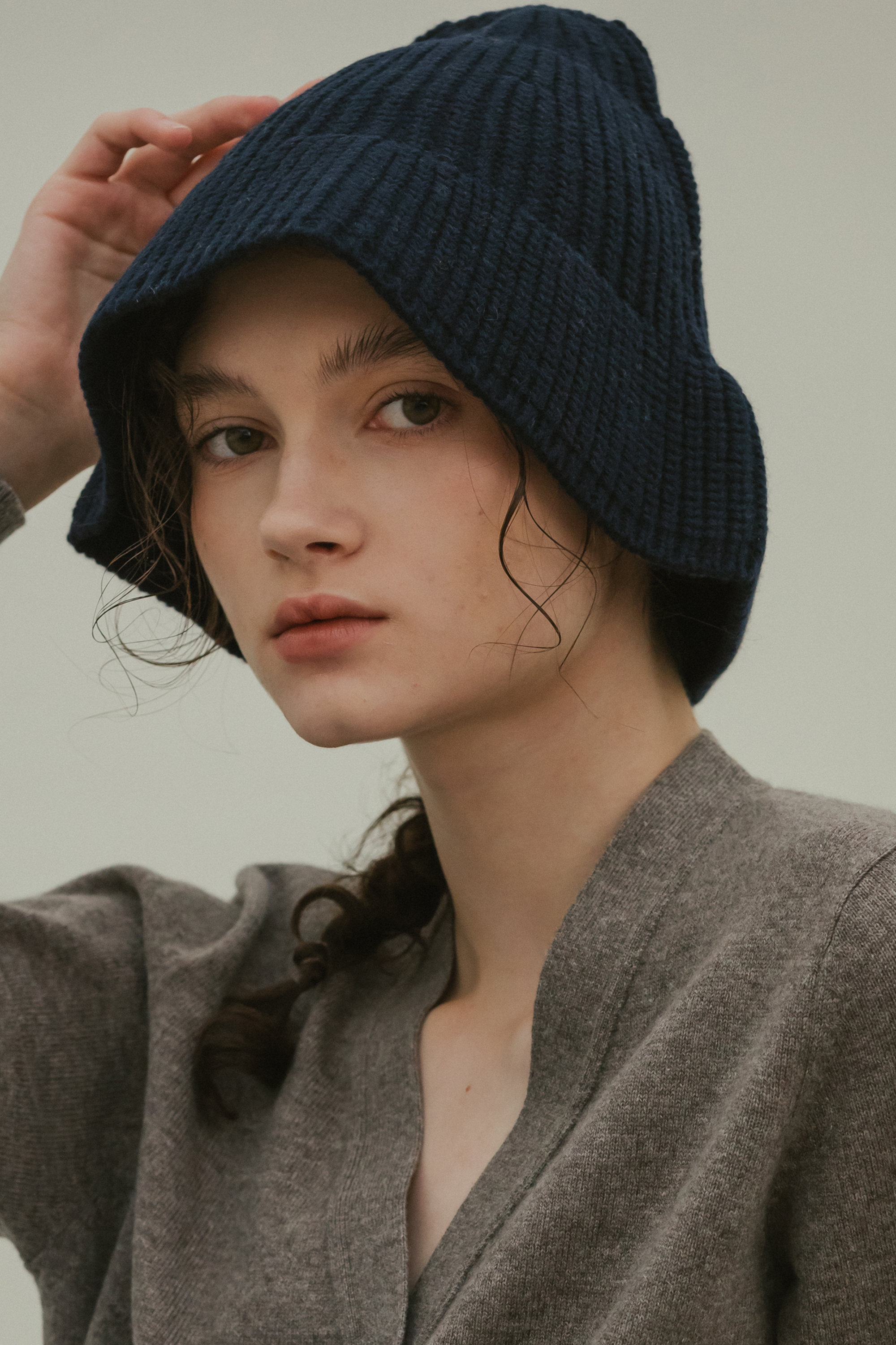 [3 COLORS] WOOL FLARED BUCKET HAT